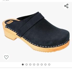 Vollsjo Swedish Clogs black suede wood size 39 (8.5/9) low heel new no box